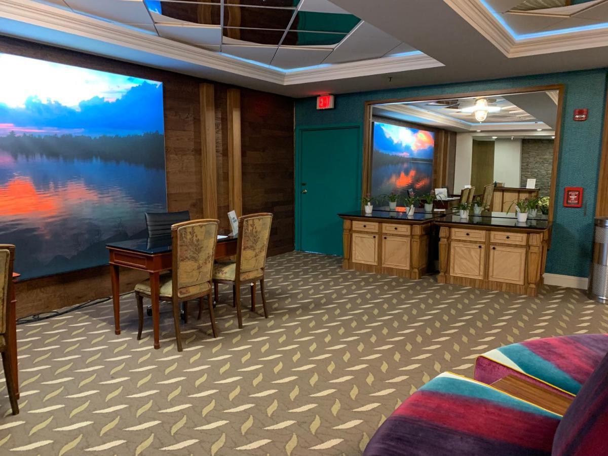 Split Rock Resort Lake Harmony